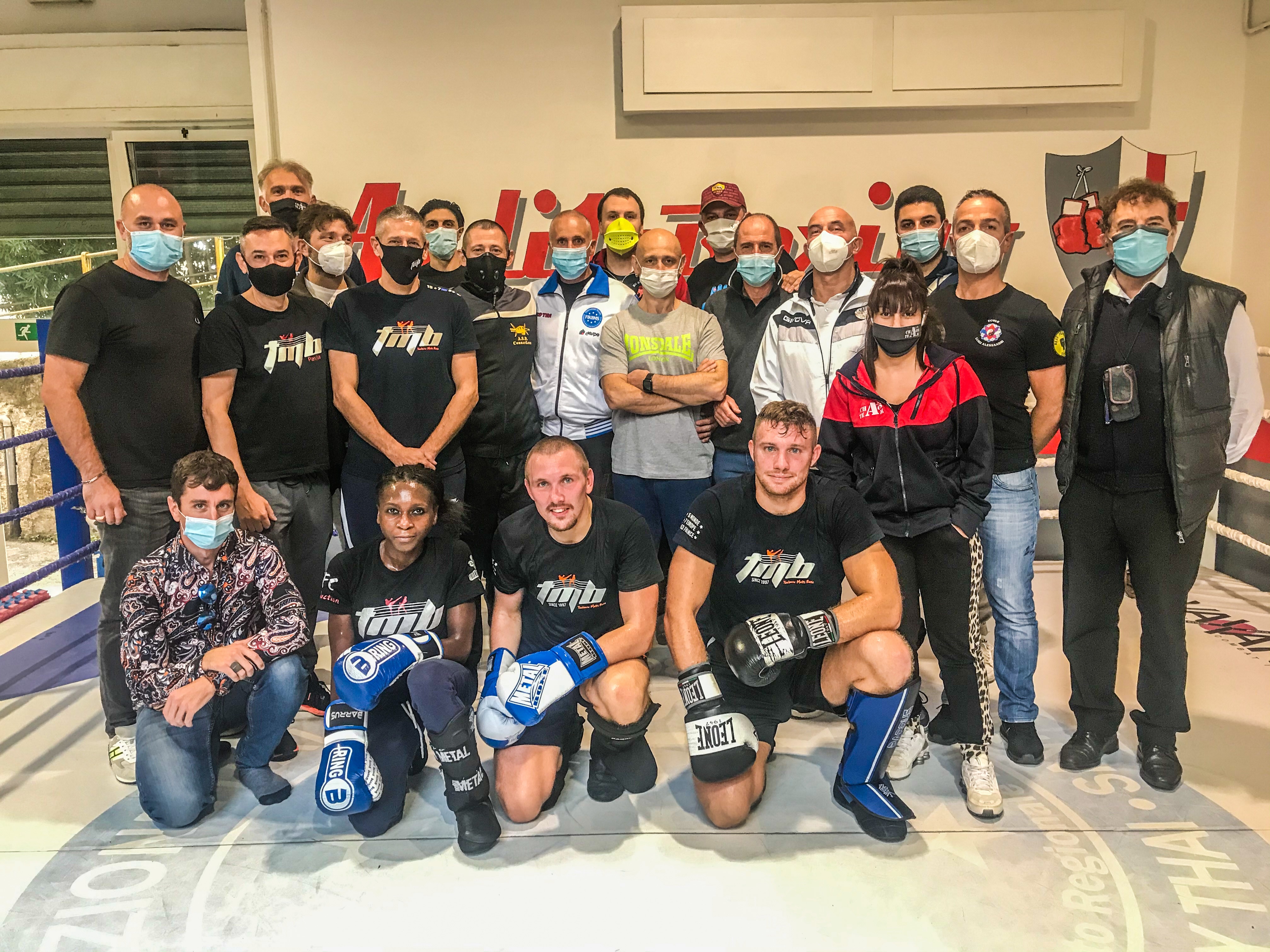 images/SAVATE2.jpg