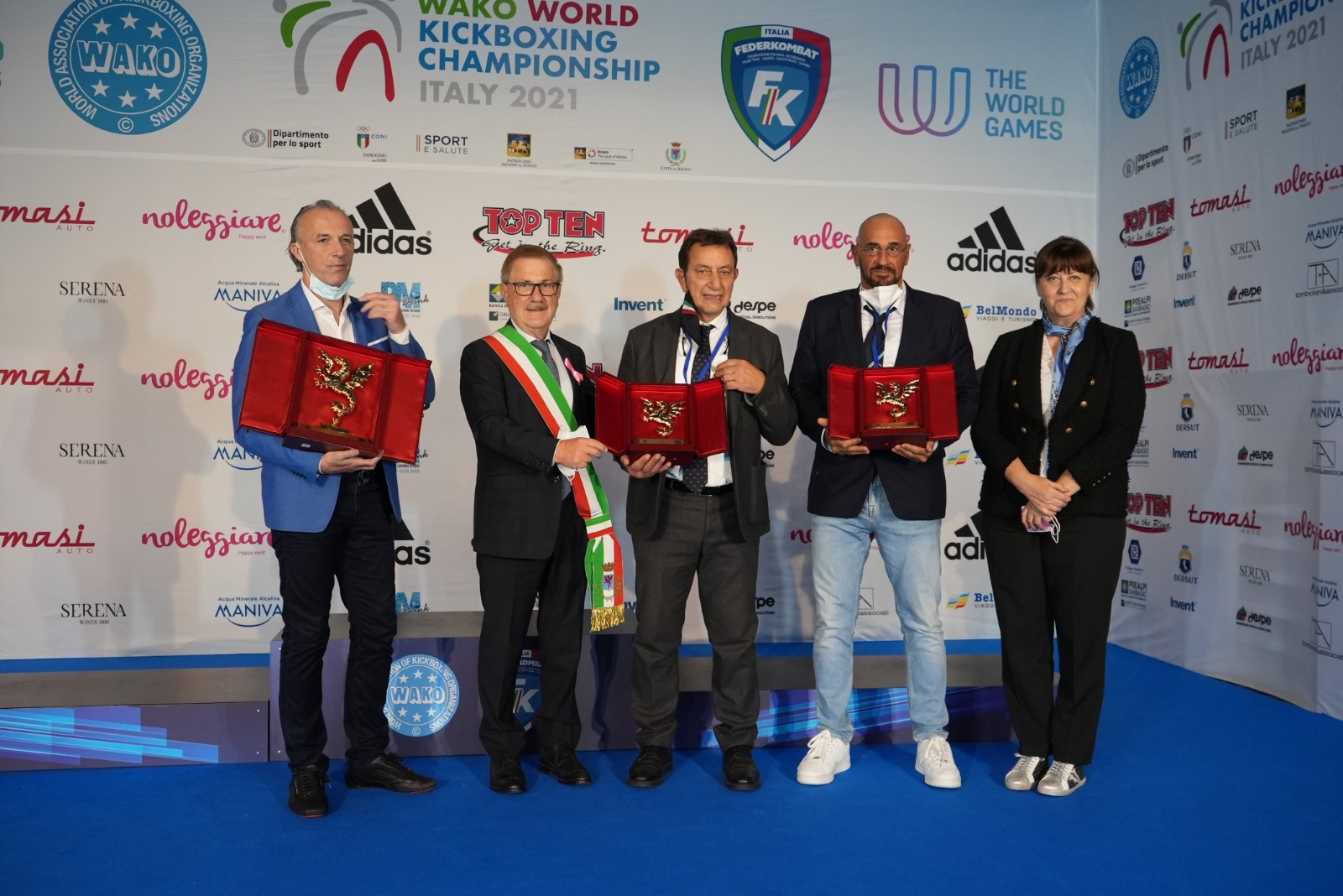 images/foto_premiazione_COMUNE_wako_fk.jpeg