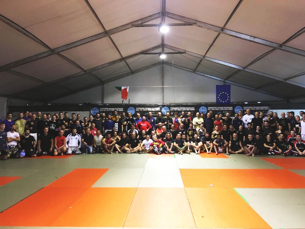 images/joomgallery/details/photogallery_8/shoot_boxe__12/regtoscana_stage_di_aggiornamento_45/stage_2_20181031_1089805587.jpg