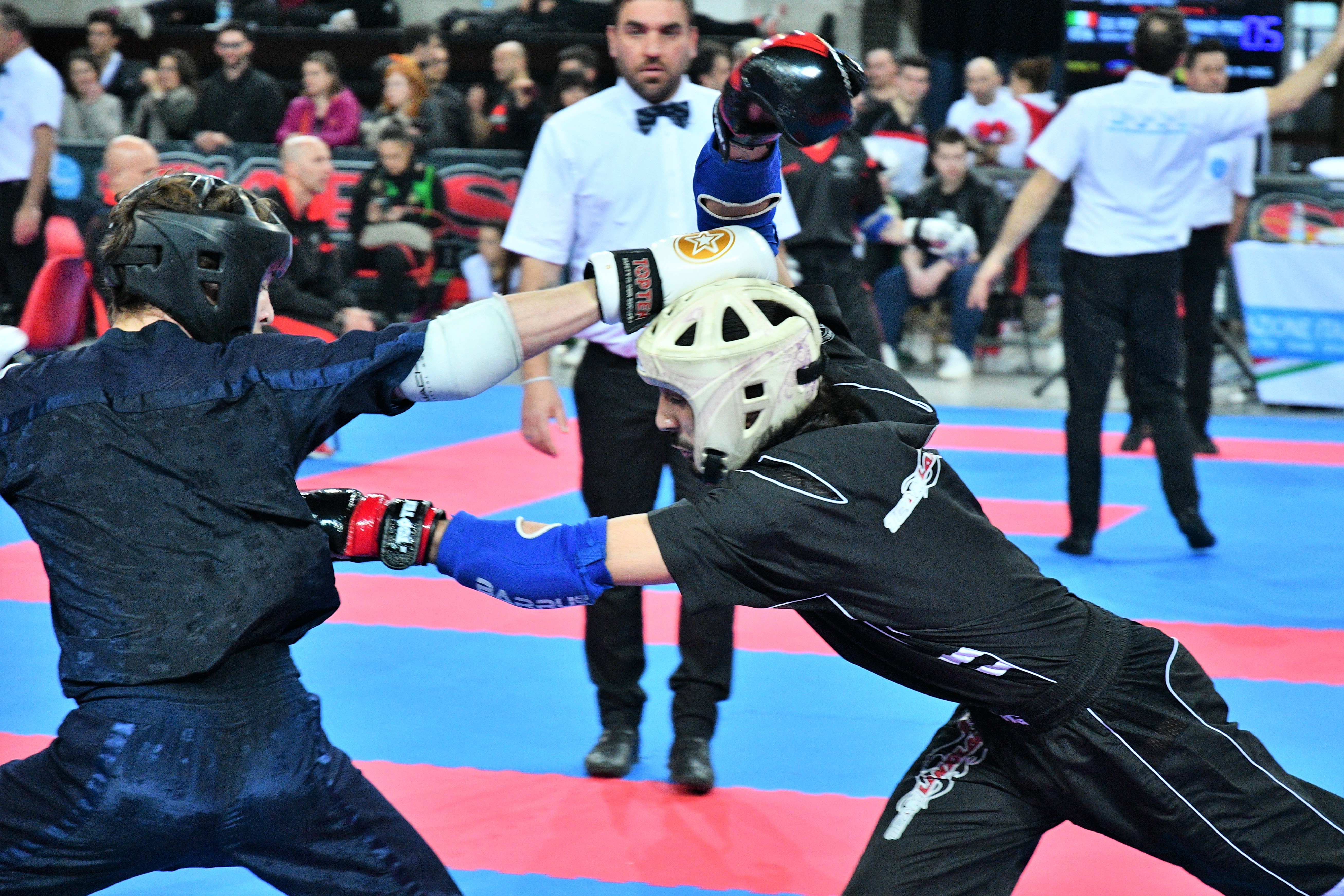 images/joomgallery/originals/photogallery_8/kickboxing_9/campionati_italiani_assoluti_2018_14/italiani_2018_21_20180711_1183014369.jpg
