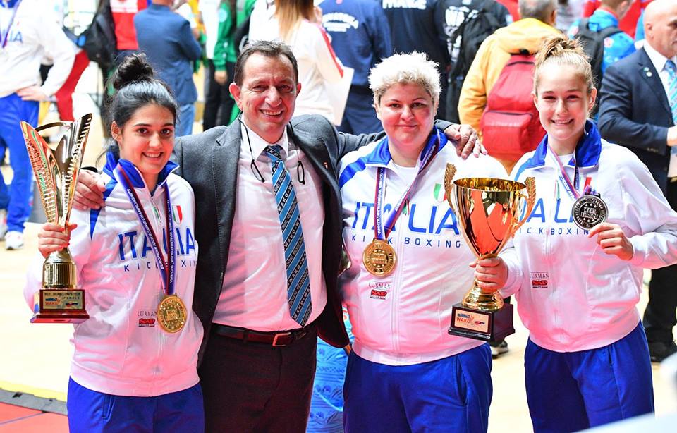 images/joomgallery/originals/photogallery_8/kickboxing_9/europei_wako_senior_2018_lk_k-1_kl_41/44650373_1925158484204985_1158186747964686336_n.jpg