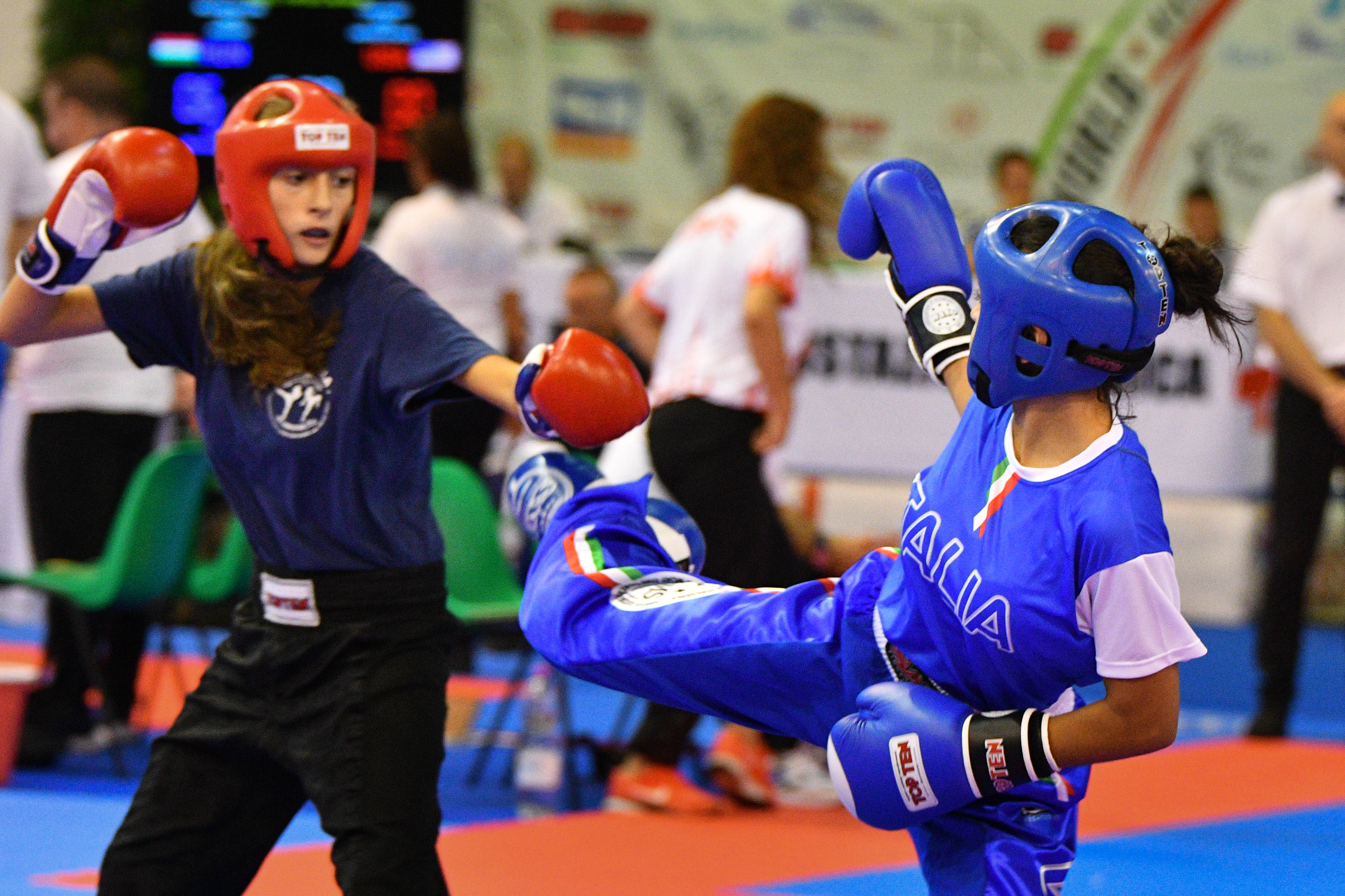 images/joomgallery/originals/photogallery_8/kickboxing_9/mondiali_wako_cadetti_e_juniores_2018_35/azzurri_2018_20_20180922_2007766016.jpg