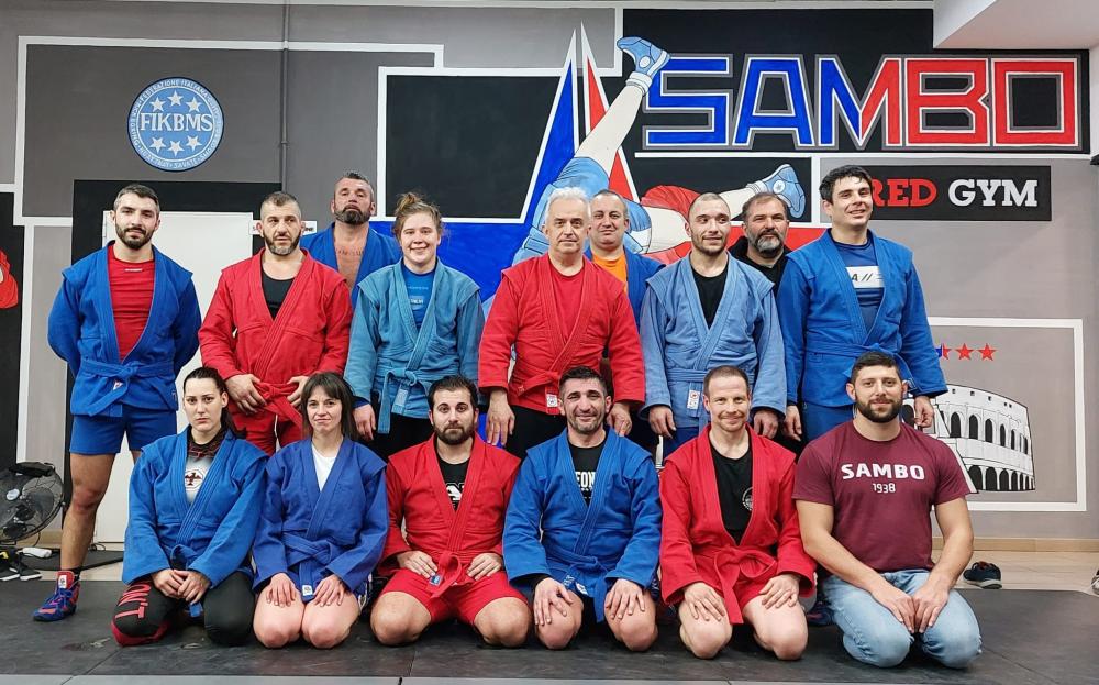 images/large/Gruppo_Corso_Adeguamento_Tecnici_SAMBO_2023.jpeg
